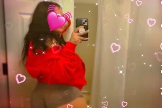 dreamy here to satisfy you 😩😍 - Image 1