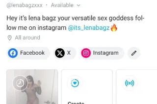 FREAKY Dick sucking Tranny💦🥵 - Image 1