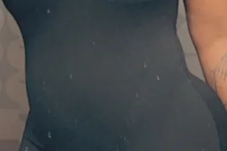 pretty in the face and thick - Image 1