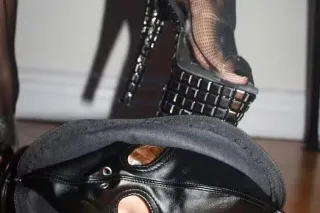 💦😘😘 Your secrets are safe with with me🤭🥰 - Image 5